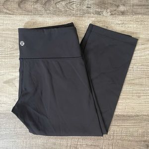 Lululemon Black Cropped Leggings